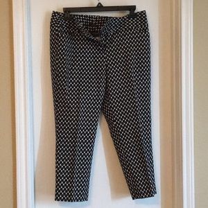 Worthington Modern Fit Crop Pants